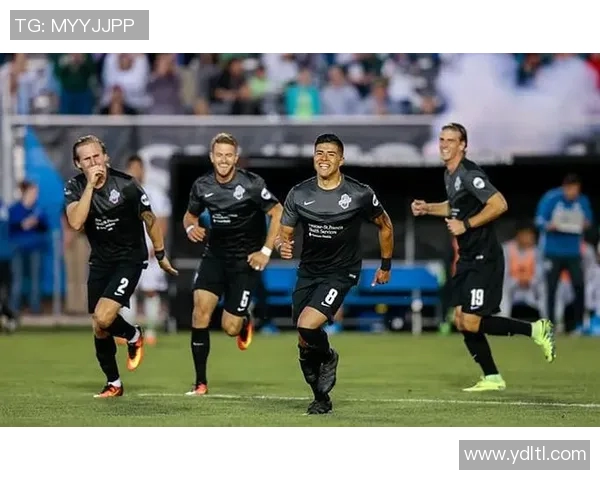 科罗急流与洛杉矶FC激战在即谁能在这场对决中脱颖而出